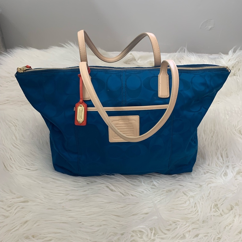 Handbag